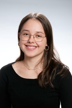 Anna Radosztics